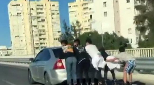 Şaşırdı, &#039;Terbiyesizler&#039; diye bağırdı