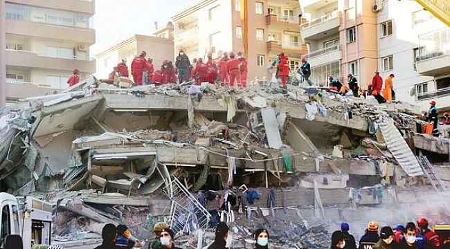 Yıkılan iki bina tescilli çürükmüş