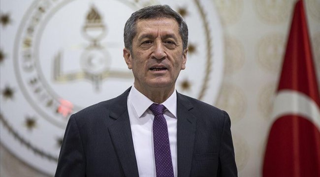 Bakan Selçuk: Bu hafta da 50 bin tablet dağıtacağız