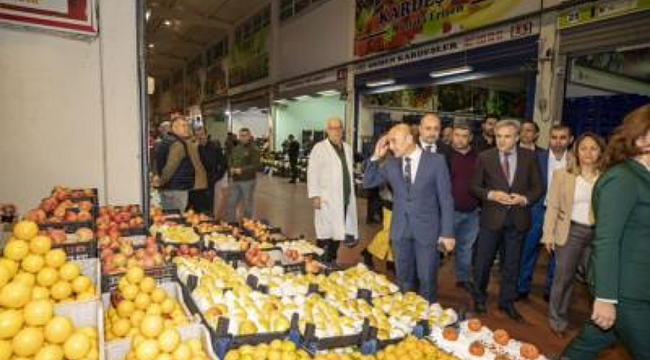 Başkan Soyer’den belediyenin kiracılarına kriz desteği