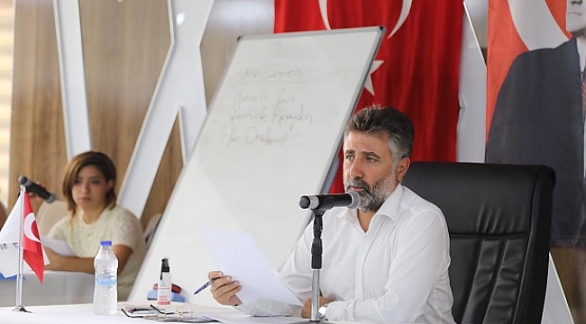 Bayraklı'da gündem dönüşüm: Vatandaşın hak kaybı önlenecek