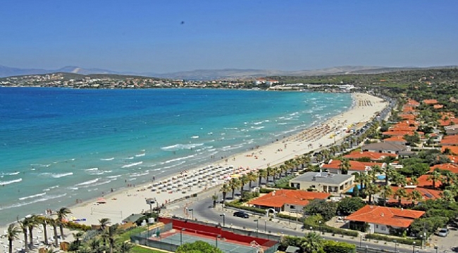 Çeşme&#039;de yılbaşı genelgesi sonrası tatilcilerden yeni yönelim