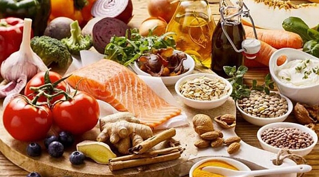 Vaka sayılarının arttığı bugünlerde bağışıklığı güçlendirecek besinler