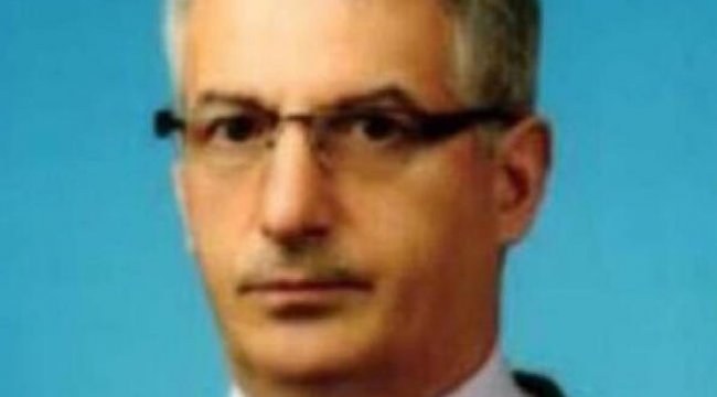 Koronavirüs tedavisi gören profesör Yunus Taş hayatını kaybetti