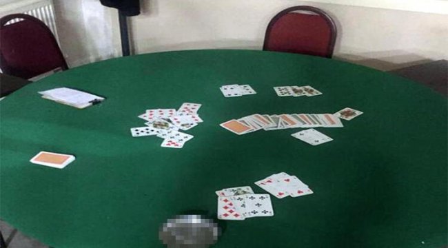 Koronavirüse rağmen kumar oynayan 15 kişiye, 62 bin 800 lira ceza
