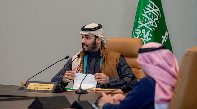 Suudi Arabistan petrolü bırakıyor!