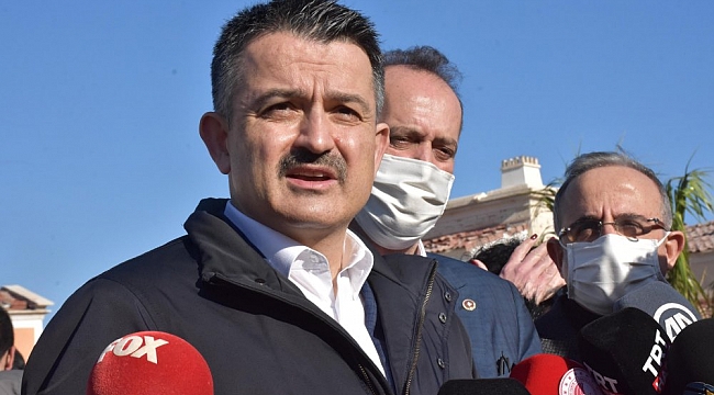 Bakan Pakdemirli hortumda zarar gören alanları inceledi