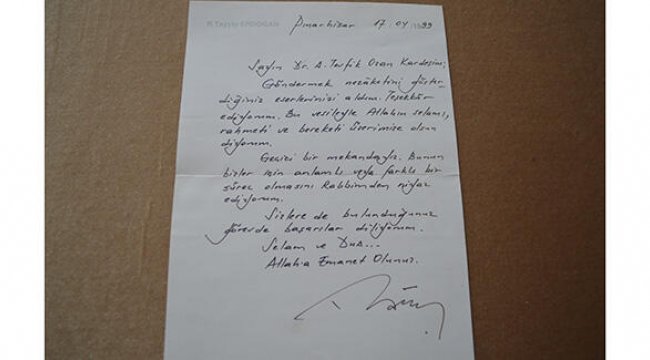 Cumhurbaşkanı Erdoğan&#039;ın cezaevinden yazdığı mektup, 22 yıl sonra ortaya çıktı