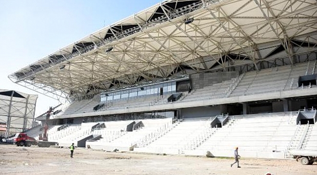 Alsancak stadında geri sayım başladı