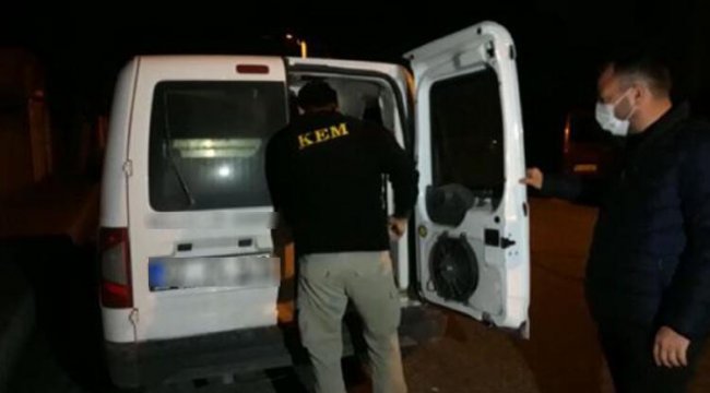 İş yerinde uyuşturucu kullanırken yakalandılar