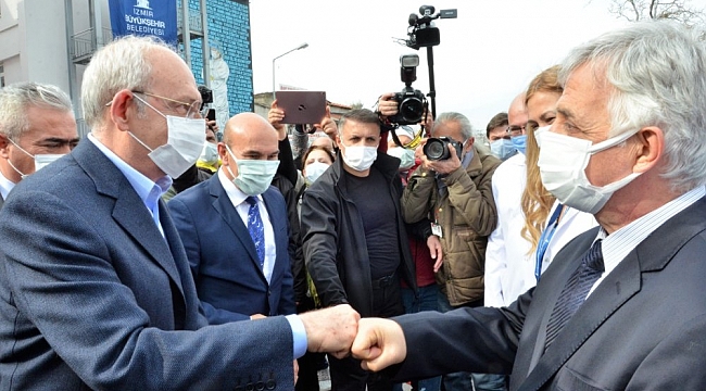 Kılıçdaroğlu İzmir'de sağlık çalışanlarını unutmadı