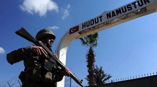 MSB: Sınırda 2'si DEAŞ mensubu 3 kişi yakalandı