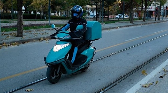 Pandemide motokurye ölümleri 10 kat arttı