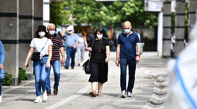 "Salgında sert bir dalgayla karşı karşıya kalabiliriz"