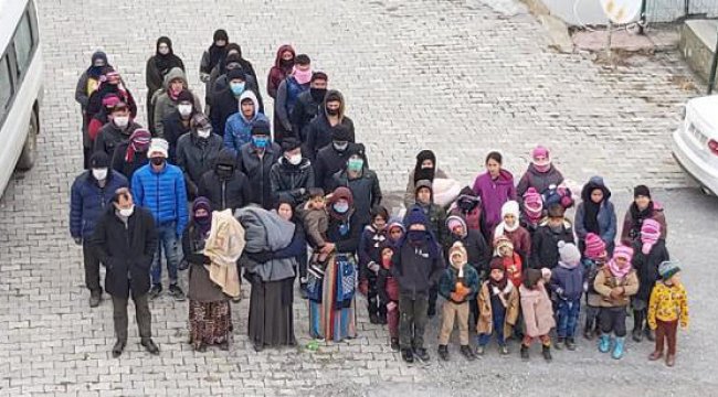 Van'da operasyon: İran'a geçmeye çalışan 59 kaçak göçmen yakalandı
