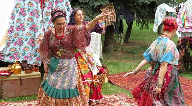 8 Nisan ‘Romanlar Günü’ olarak kutlanacak