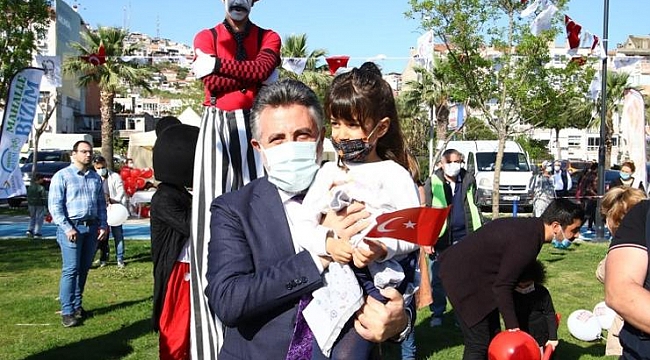 Başkan Sandal: “Bayraklı, çocukların ve gençlerin kenti olacak”