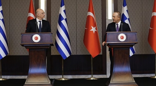 Çavuşoğlu ve Yunan Bakan arasında gerginlik!