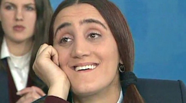 Çılgın Bediş'in Banu'su Sonay Aydın son haliyle beğeni topluyor