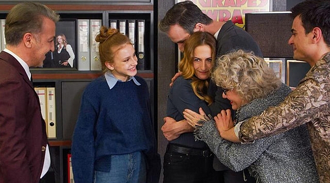 Menajerimi Ara'da Feris ve Serkan'a veda!