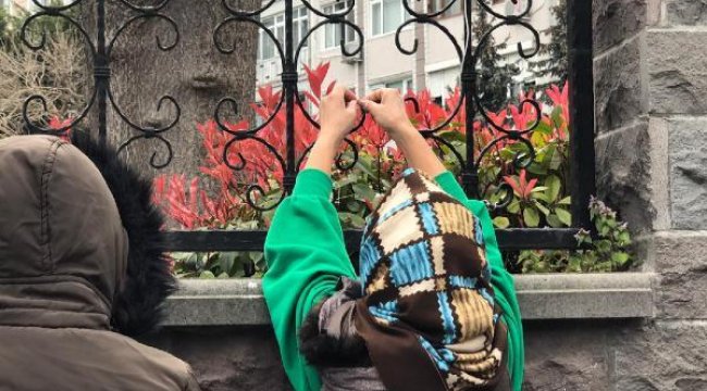 Oruçbaba Türbesi&#039;ne ziyaretçi akını