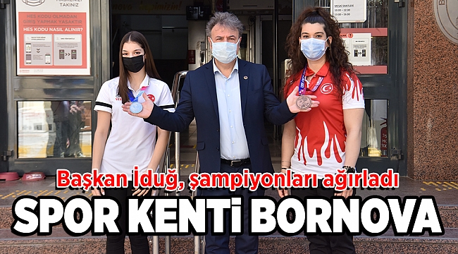 Başkan İduğ, şampiyonları ağırladı