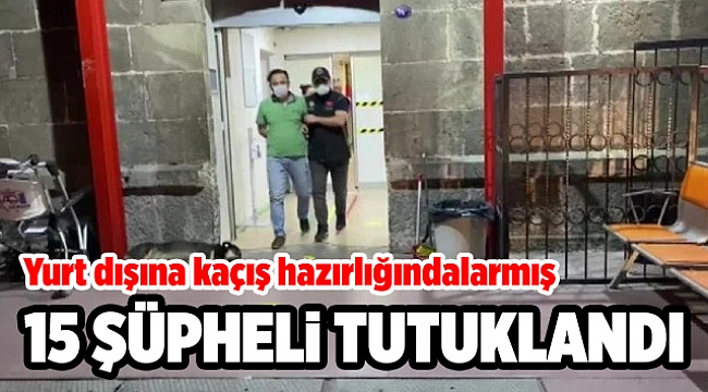 İzmir'de FETÖ'nün 'gaybubet evlerine' yönelik operasyonda 15 tutuklama