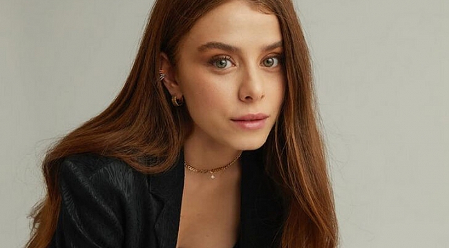 Masumiyet bitti tatile çıktı! İlayda Alişan'ın bikinili pozlarına beğeni yağdı