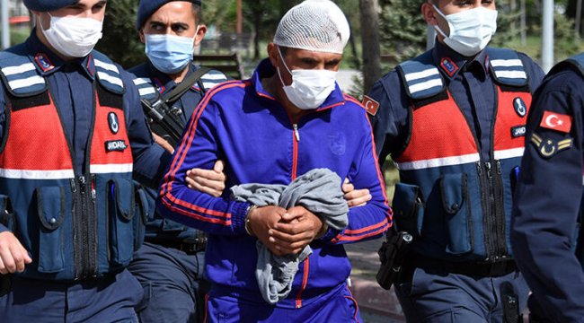 Otlatma meselesinde baba ve oğlunu öldüren komşu tutuklandı