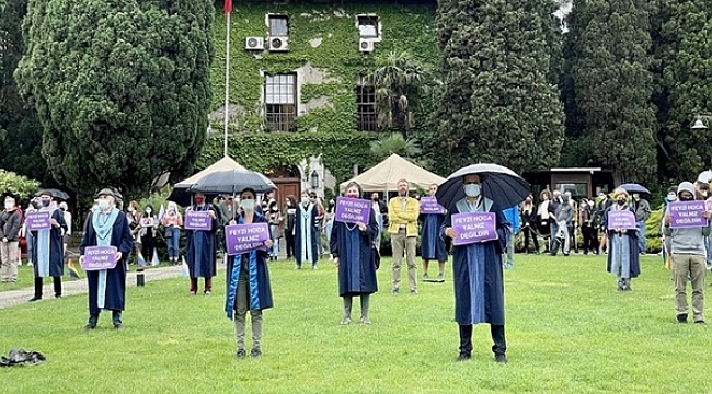 Akademisyenler ayakta: Kabul etmiyoruz, vazgeçmiyoruz