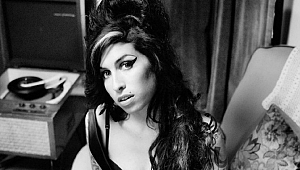 Amy Winehouse’un en yakın arkadaşı müzisyenin ölümüne dair çarpıcı açıklamalar yaptı