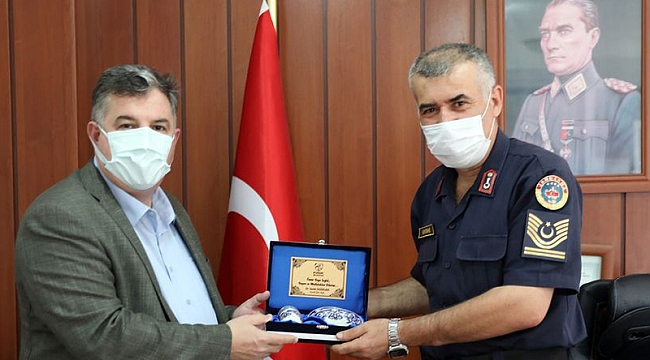 Başkan Doğruer&#039;den İlçe Jandarma Komutanlığı&#039;na ziyaret