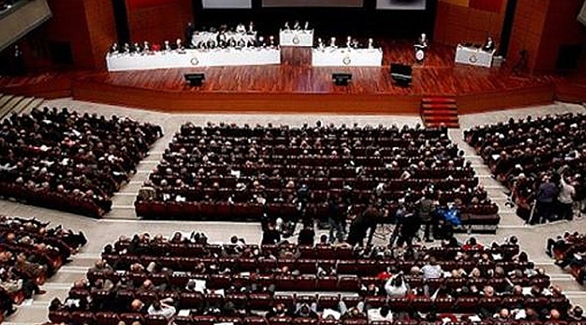 Galatasaray'da seçim günü: Üyeler sandık başında