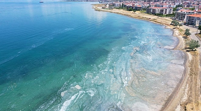 Müsilaj Marmara&#039;da turizmi de vurdu