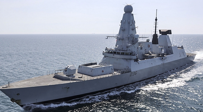 Rusya Karadeniz&#039;de İngiliz savaş gemisine uyarı ateşi açtı!