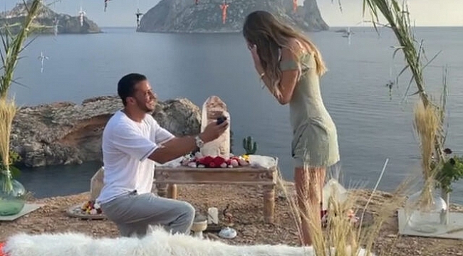 Şeyma Subaşı ile Mohammed Alsaloussi evleniyor! Romantik evlilik teklifini &quot;Evet dedim&quot; notuyla paylaştı