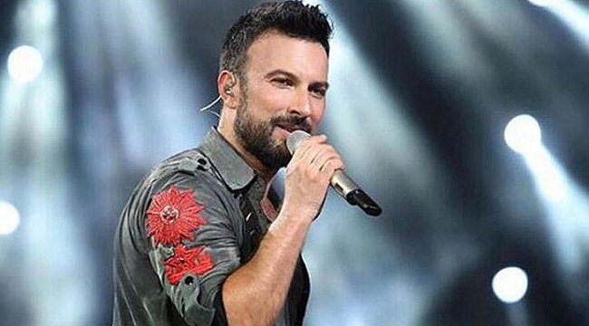 Tarkan yeni imajıyla poz verdi!