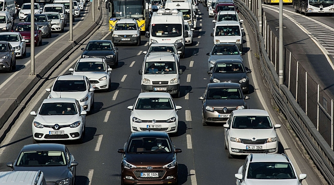 Araç sahipleri dikkat... Yapmayana para cezası var!