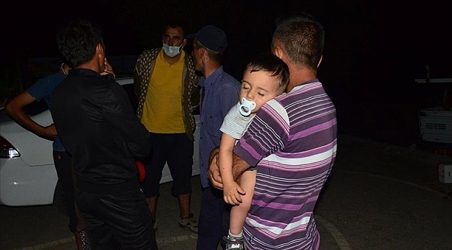 Manavgat'ta yangın nedeniyle bir mahalle daha boşaltıldı