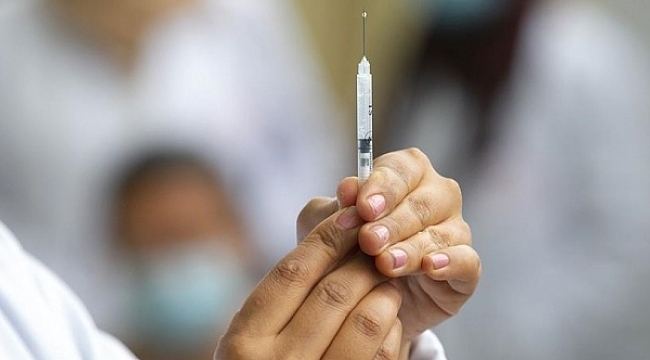 Yeni araştırma yayımlandı: Aşı olanlar bu semptomlara dikkat!