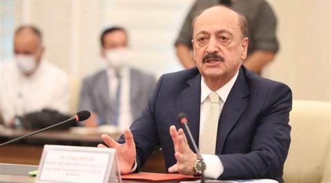 Bakan Bilgin Twitter'dan duyurdu: Erteliyoruz