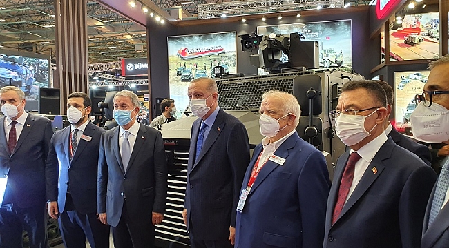 Katmerciler, ikisini ilk kez tanıttığı dört zırhlı aracıyla IDEF’21 Fuarında