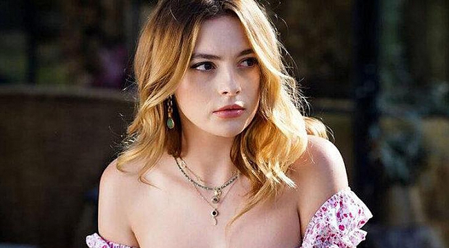 Sadakatsiz'in Derin'i Melis Sezen ıslak ıslak paylaştı! Yaza veda pozu