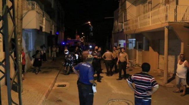 Adana'da asker kınasında silahlı kavga: 1 yaralı