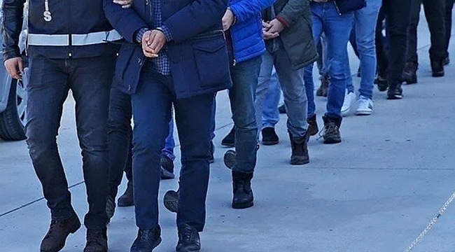 FETÖ’ye 12 ilde operasyon: 32 gözaltı