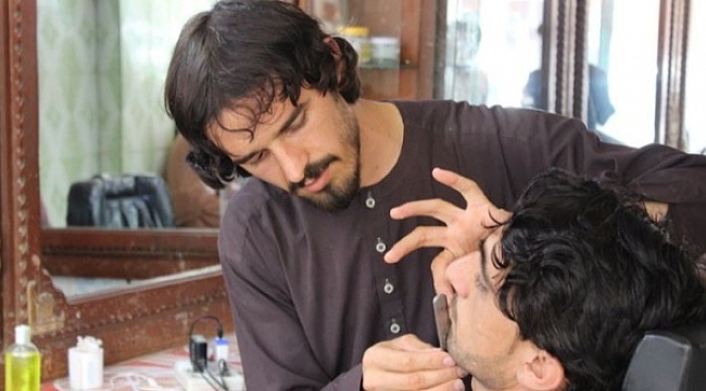 Taliban Helmand vilayetinde sakal kesimini yasakladı!