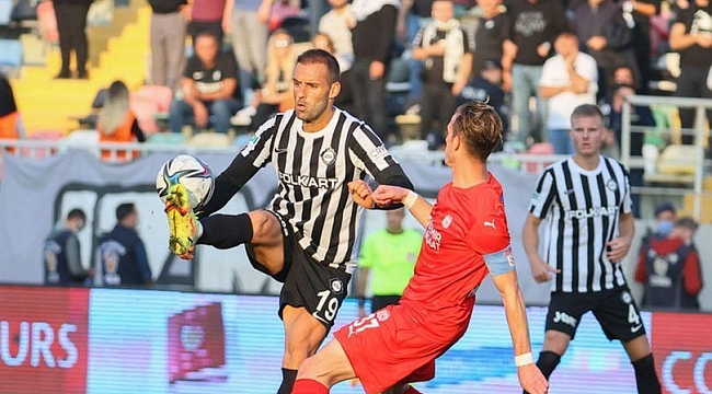 Altay ile Sivasspor puanları paylaştı