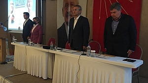 CHP İzmir Örgütü Çeşme'de buluştu