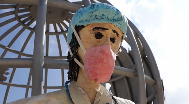 Denizli'deki tartışılan heykeller kaldırıldı!