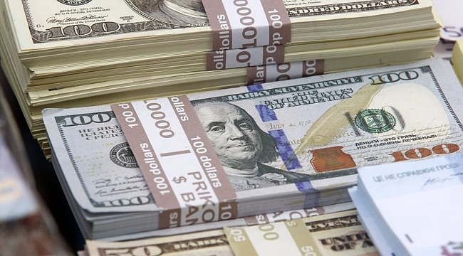 Dolar rekor kırmaya devam ediyor